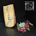 Morbier +100 jours un fromage classique mais qui développe des arômes et une texture irrésistible à ce stade d'affinage !