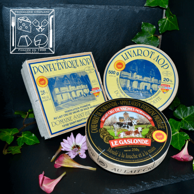 Plateau de fromages Normands est composé de Livarot fermier, Pont l'évêque fermier et Camembert de Normandie.