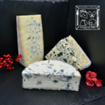 fromages persillés un bleu de chèvre un bleu au lait de vache le bleu des causses et un fromage de brebis : le bleu des basques